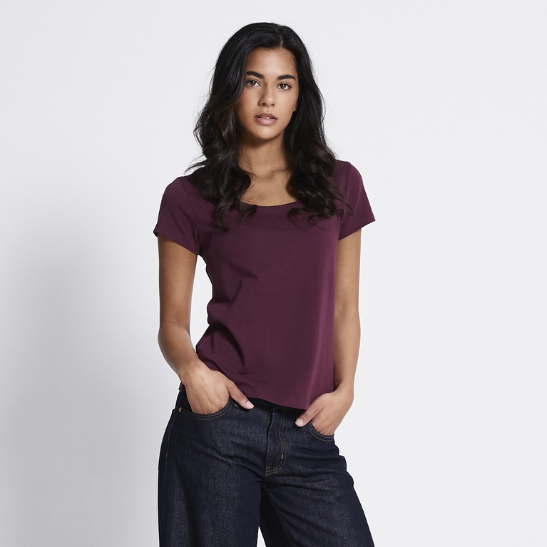 Basic scoop neck tee "Filippa" Plum